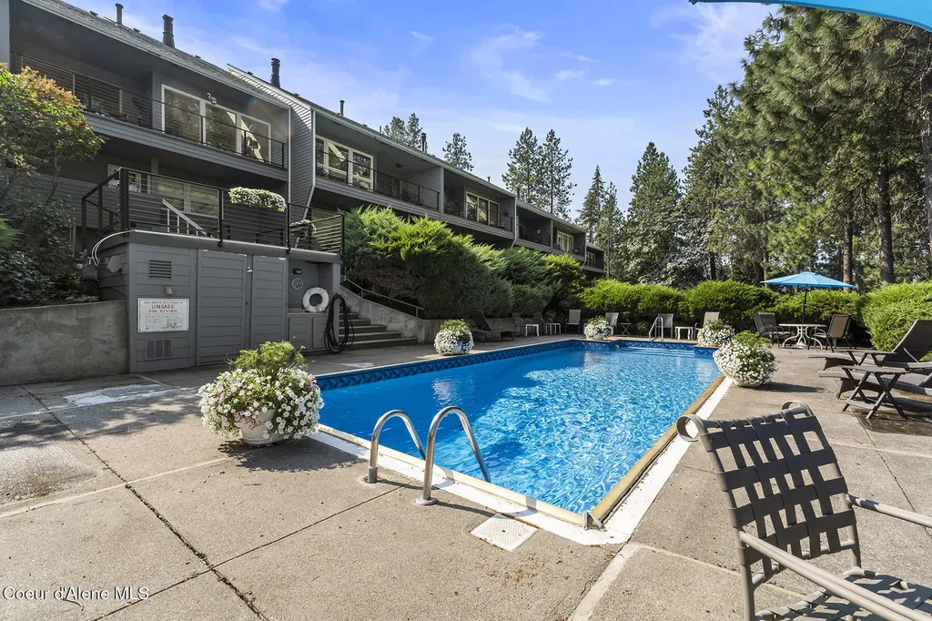 10637 N Friar Drive Hayden ID 83835