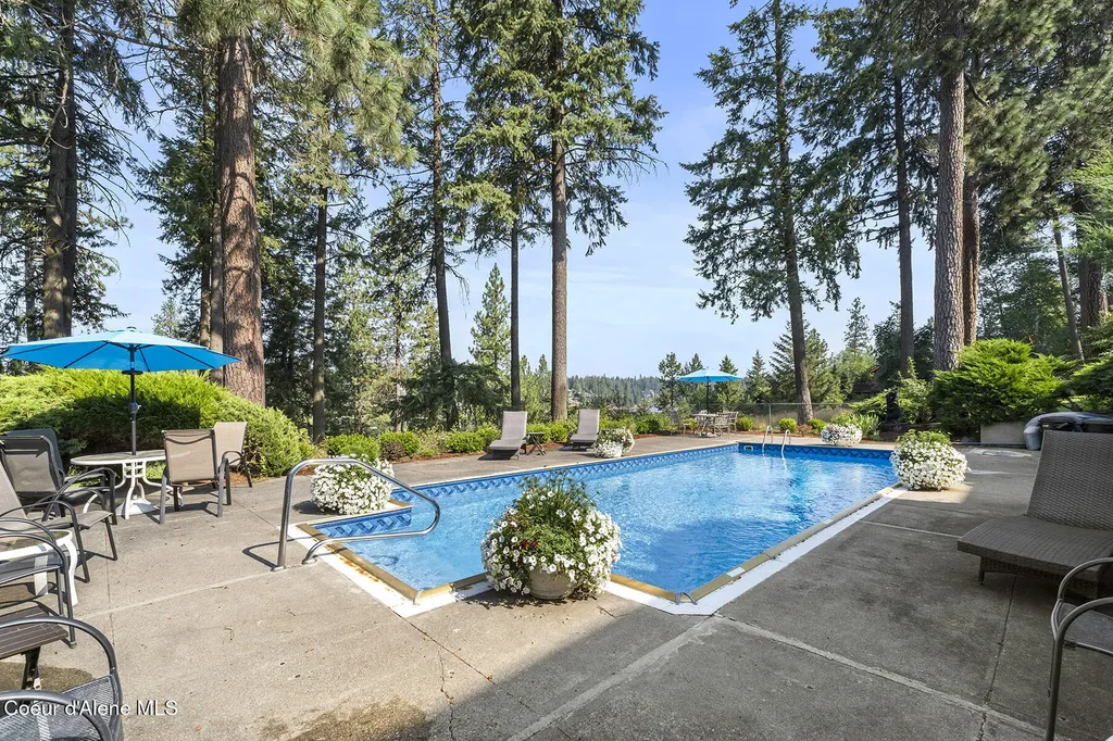 10637 N Friar Drive Hayden ID 83835