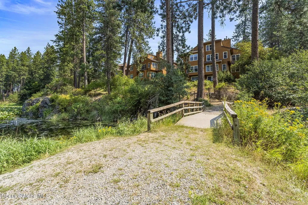 10637 N Friar Drive Hayden ID 83835
