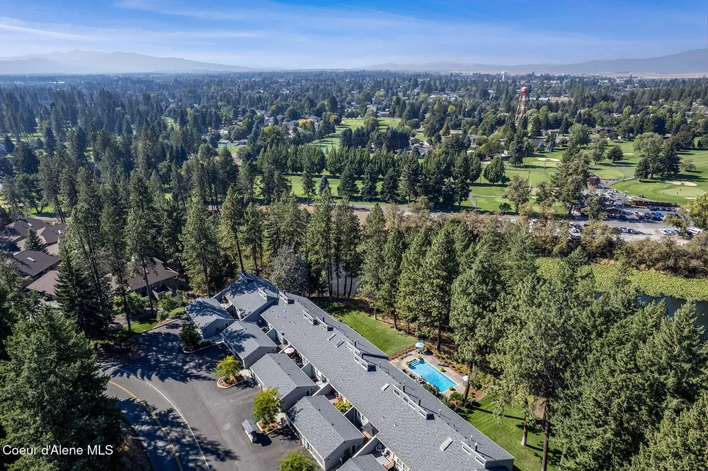 10637 N Friar Drive Hayden ID 83835