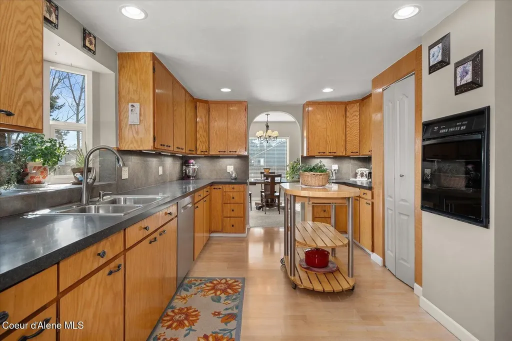 7520 N Mount Carrol Street Dalton Gardens ID 83815