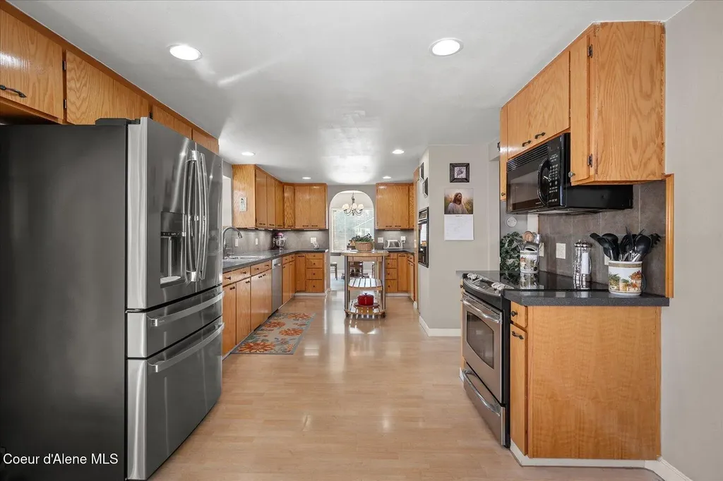 7520 N Mount Carrol Street Dalton Gardens ID 83815