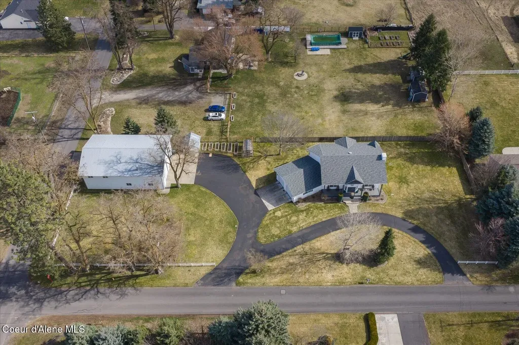 7520 N Mount Carrol Street Dalton Gardens ID 83815