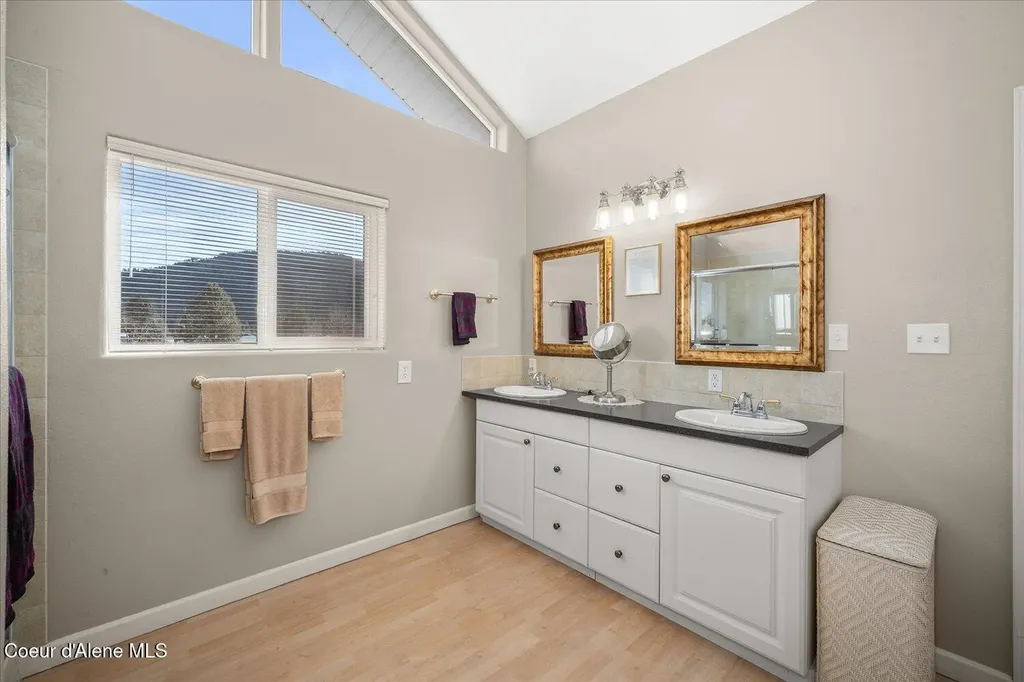 7520 N Mount Carrol Street Dalton Gardens ID 83815
