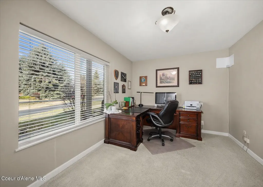 7520 N Mount Carrol Street Dalton Gardens ID 83815
