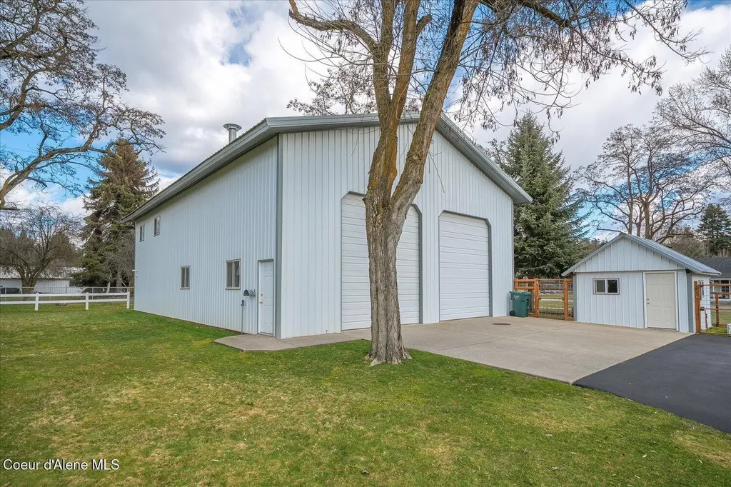 7520 N Mount Carrol Street Dalton Gardens ID 83815