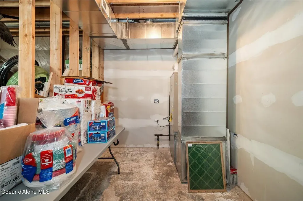 7520 N Mount Carrol Street Dalton Gardens ID 83815