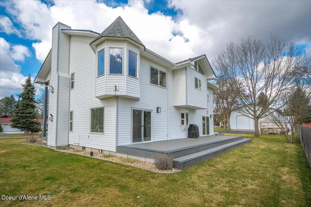 7520 N Mount Carrol Street Dalton Gardens ID 83815