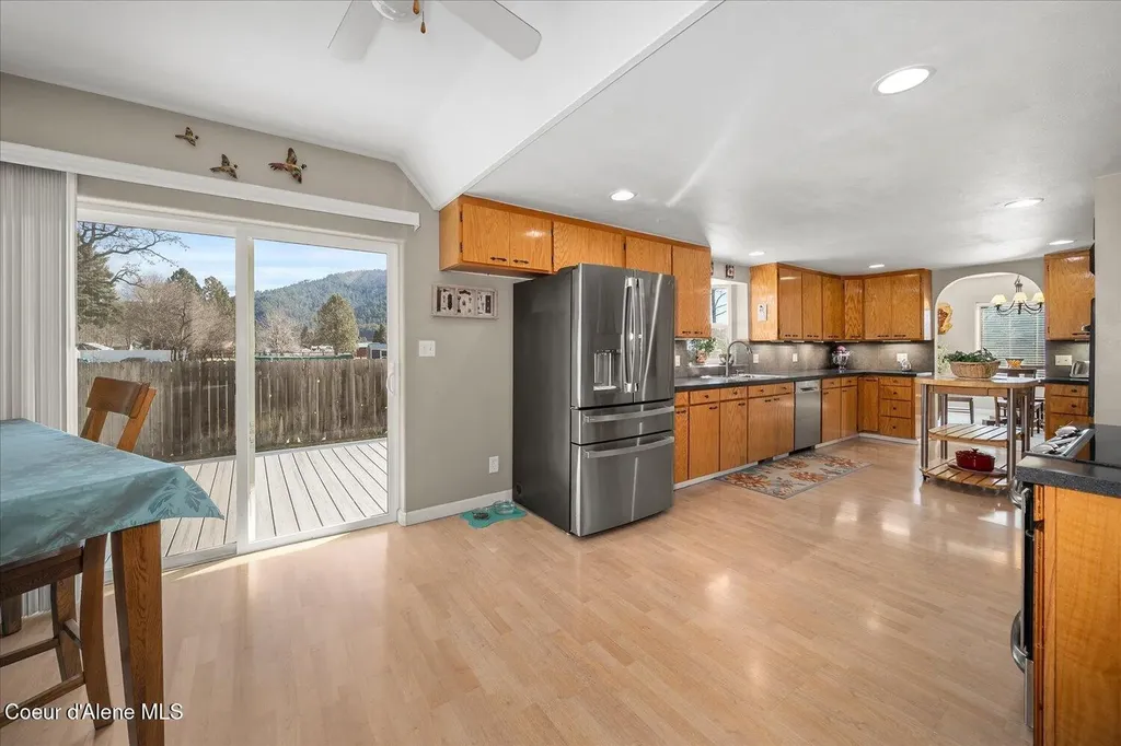 7520 N Mount Carrol Street Dalton Gardens ID 83815