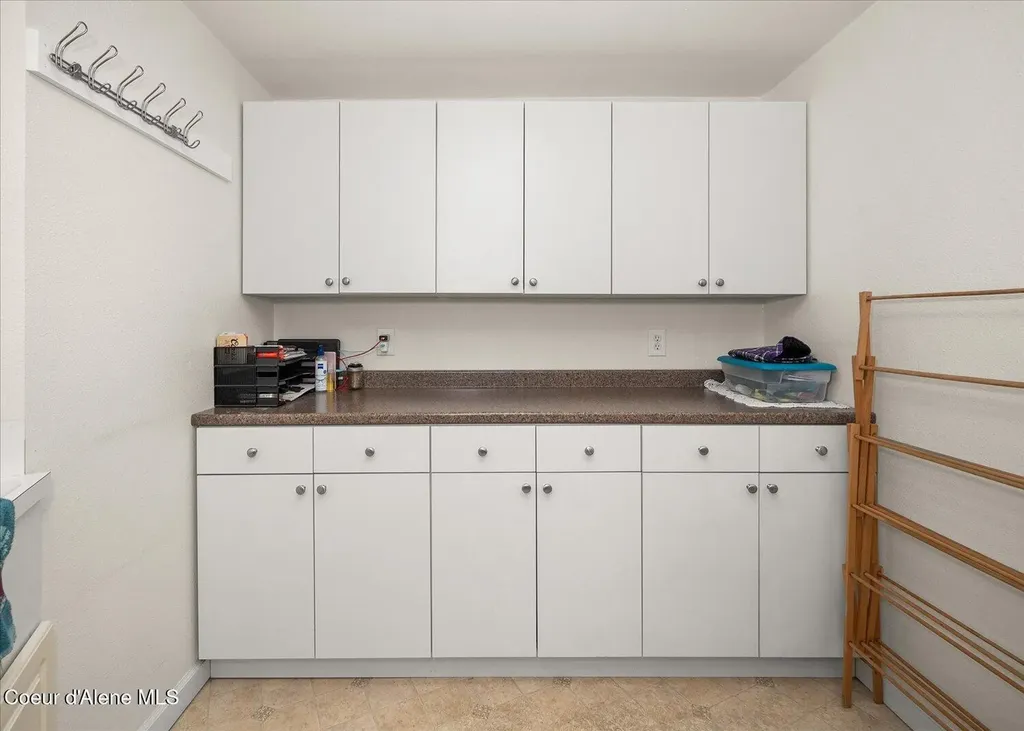 7520 N Mount Carrol Street Dalton Gardens ID 83815