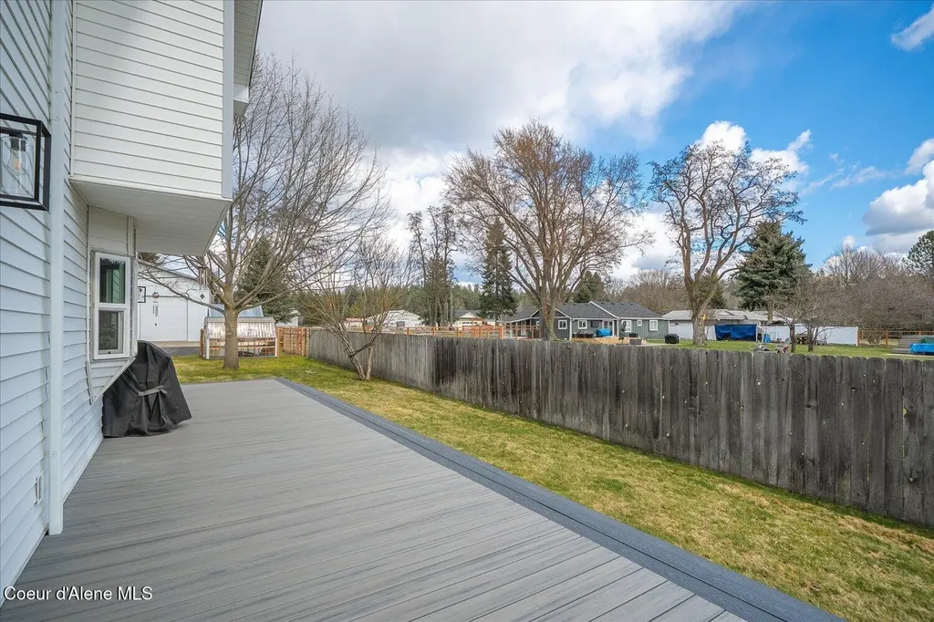 7520 N Mount Carrol Street Dalton Gardens ID 83815