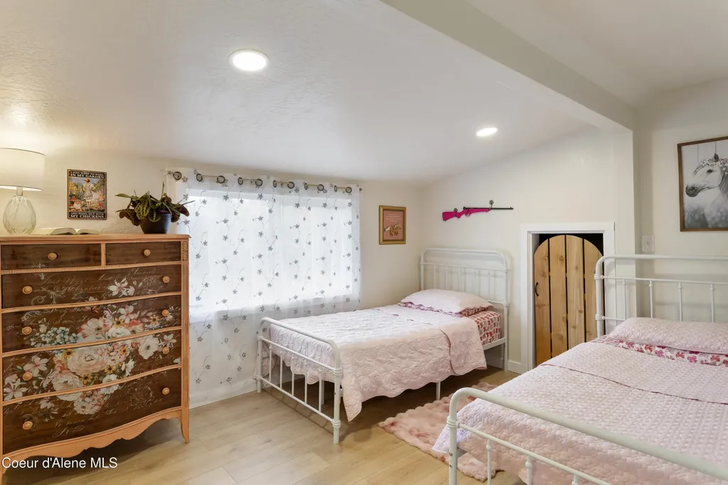 87 Rock Road Sandpoint ID 83864