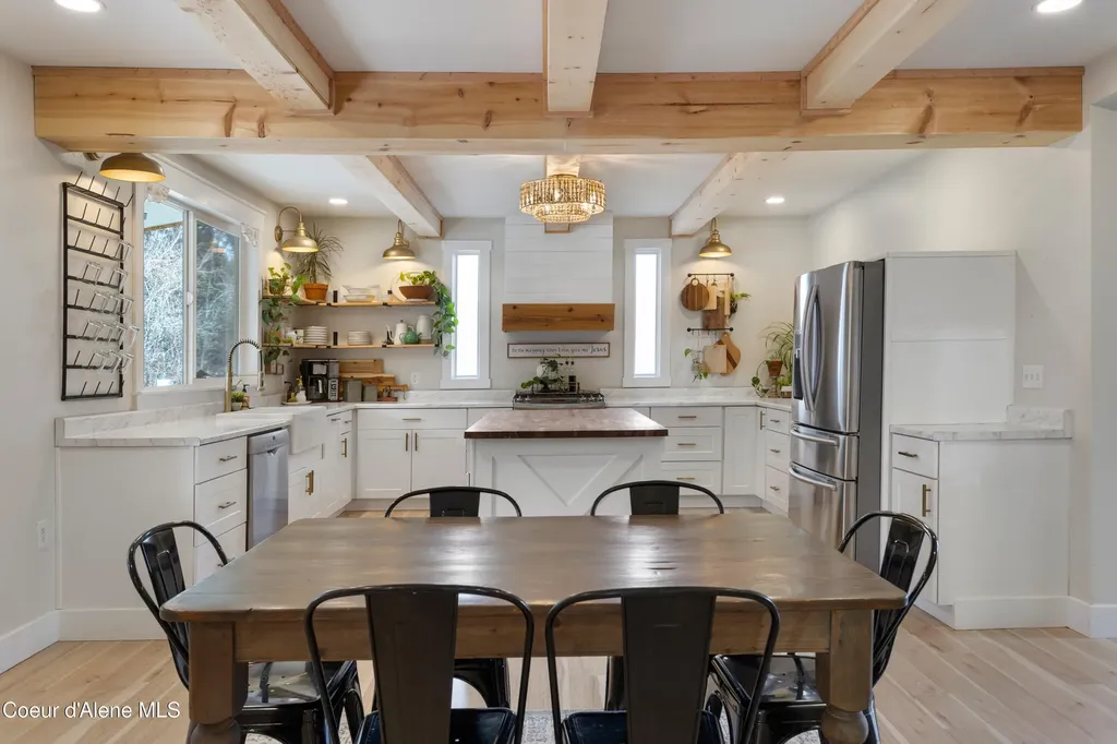 87 Rock Road Sandpoint ID 83864