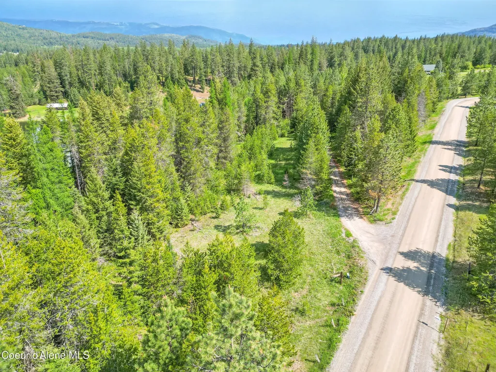 Nna Heath Lake Road Sagle ID 83860