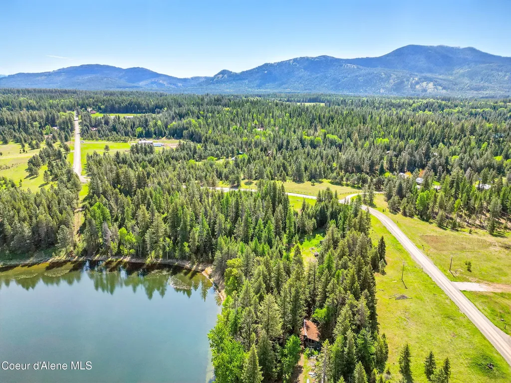 Nna Heath Lake Road Sagle ID 83860