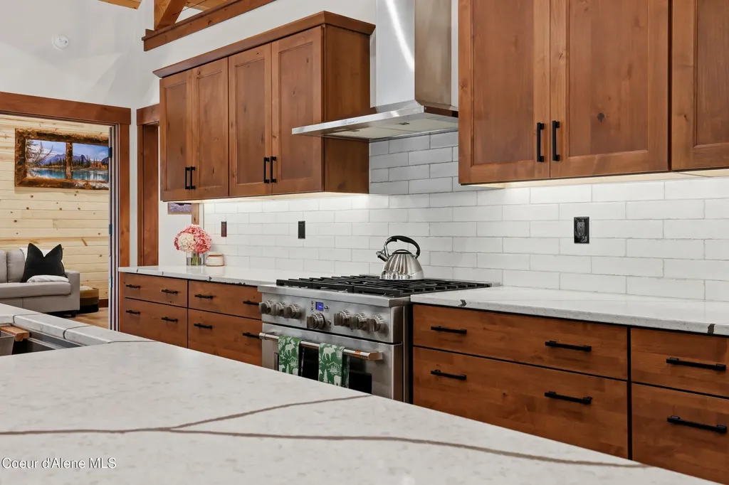 12794 N Boyer Road Sandpoint ID 83864
