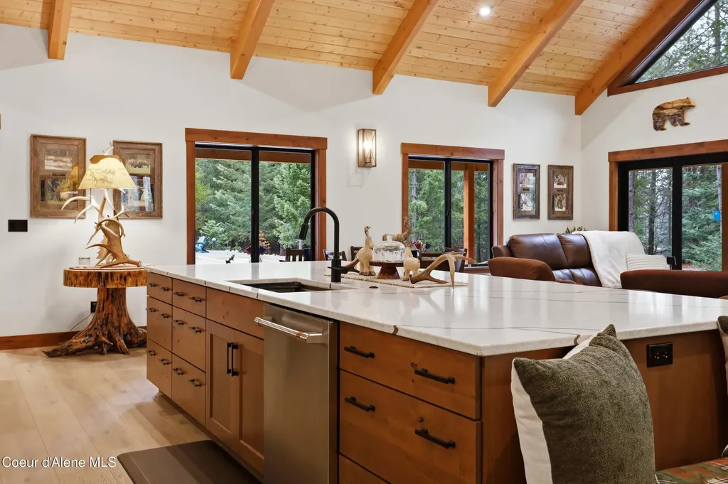 12794 N Boyer Road Sandpoint ID 83864