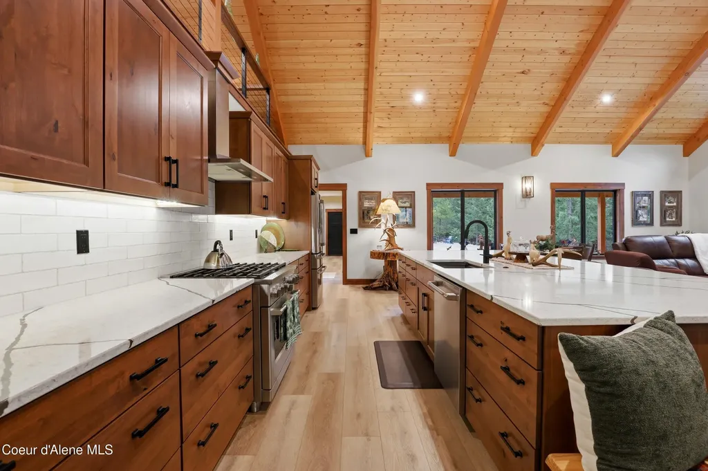 12794 N Boyer Road Sandpoint ID 83864