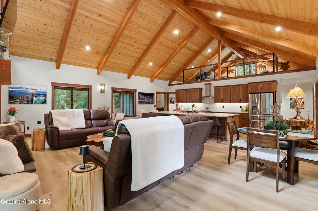 12794 N Boyer Road Sandpoint ID 83864
