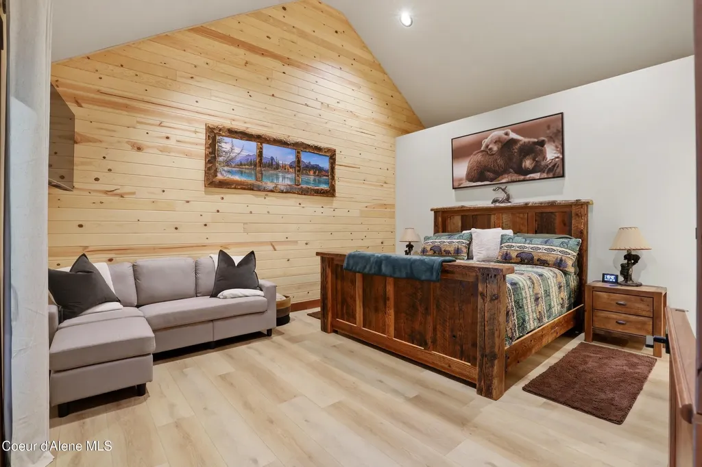12794 N Boyer Road Sandpoint ID 83864