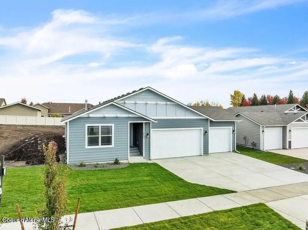 4278 N Arrowleaf Loop Post Falls ID 83854