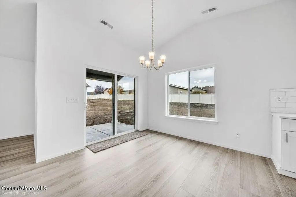 4278 N Arrowleaf Loop Post Falls ID 83854