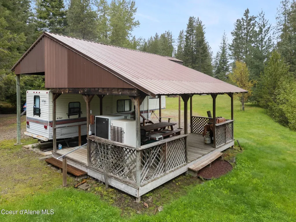 351 W Branch Road Priest River ID 83856
