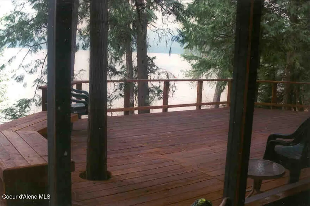 20 Bartoo Island Shore Priest Lake ID 83856