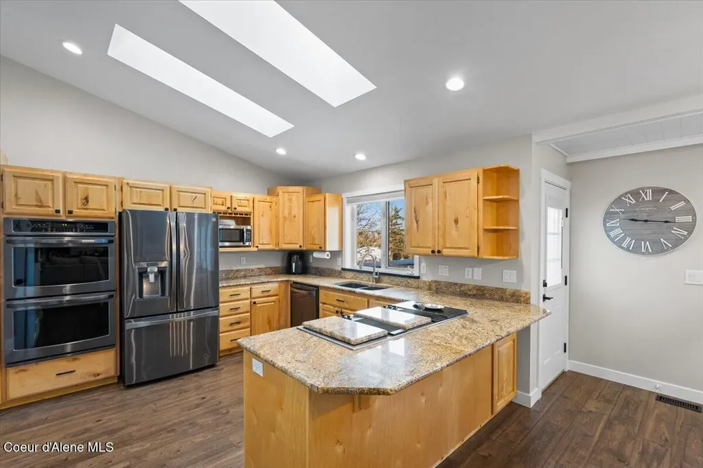 2447 E Garwood Road Hayden ID 83835
