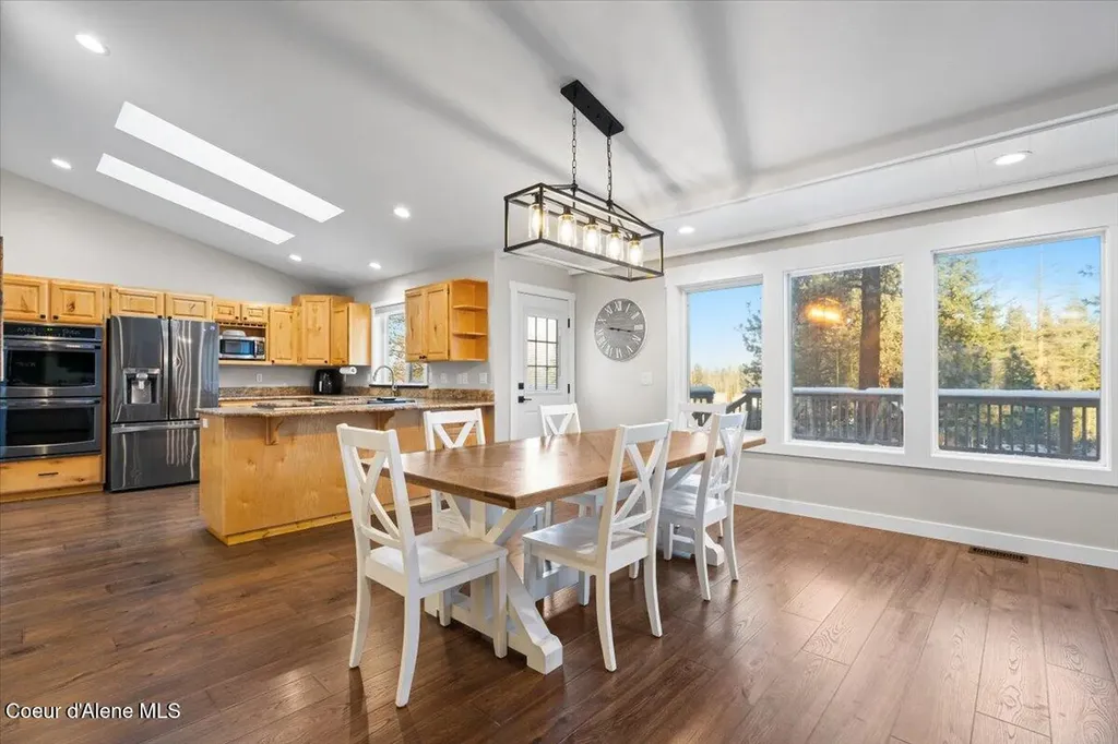 2447 E Garwood Road Hayden ID 83835