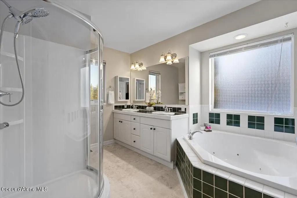 2447 E Garwood Road Hayden ID 83835