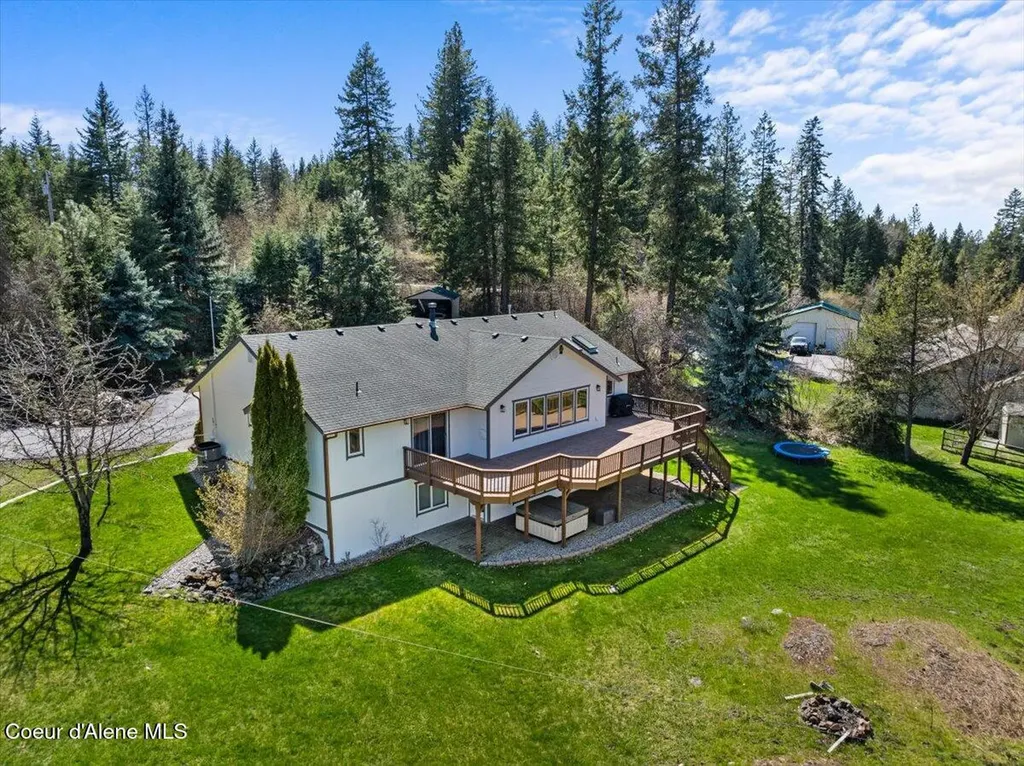 2447 E Garwood Road Hayden ID 83835