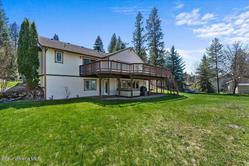 2447 E Garwood Road Hayden ID 83835