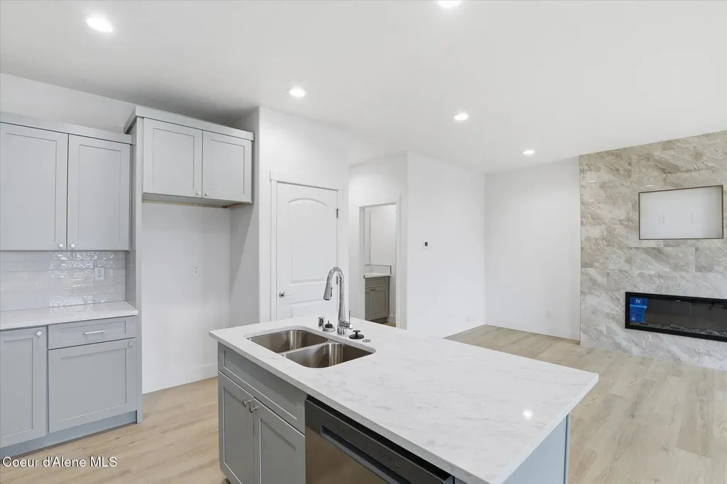 685 N Creative Way (lot 9) Post Falls ID 83854