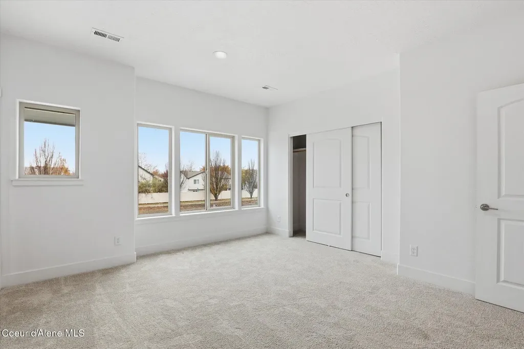 685 N Creative Way (lot 9) Post Falls ID 83854