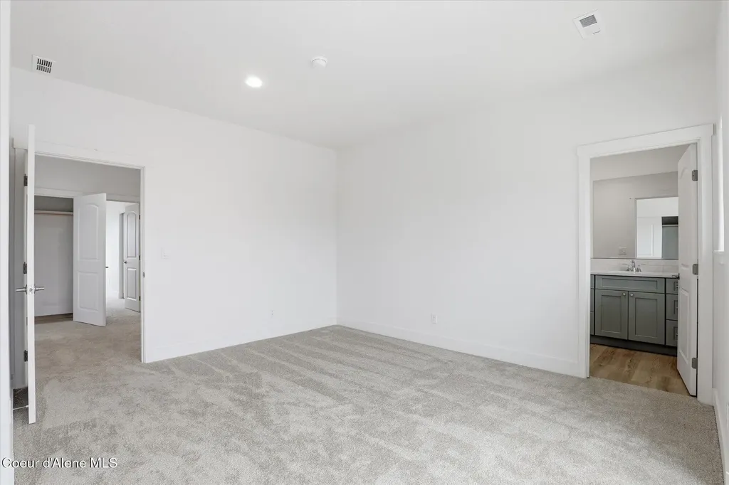 685 N Creative Way (lot 9) Post Falls ID 83854