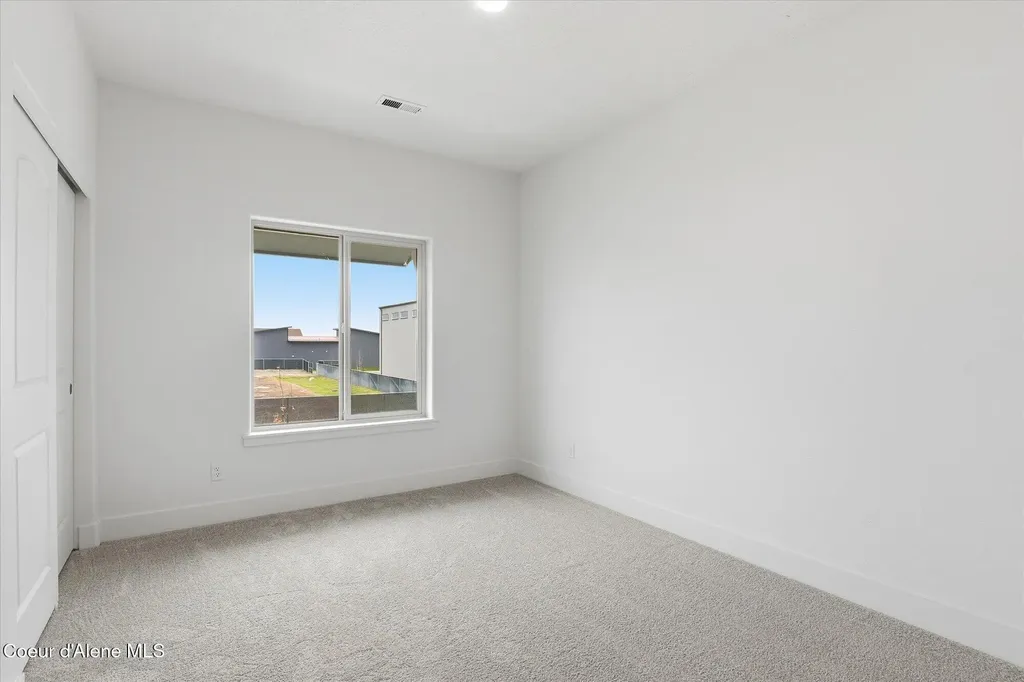 685 N Creative Way (lot 9) Post Falls ID 83854