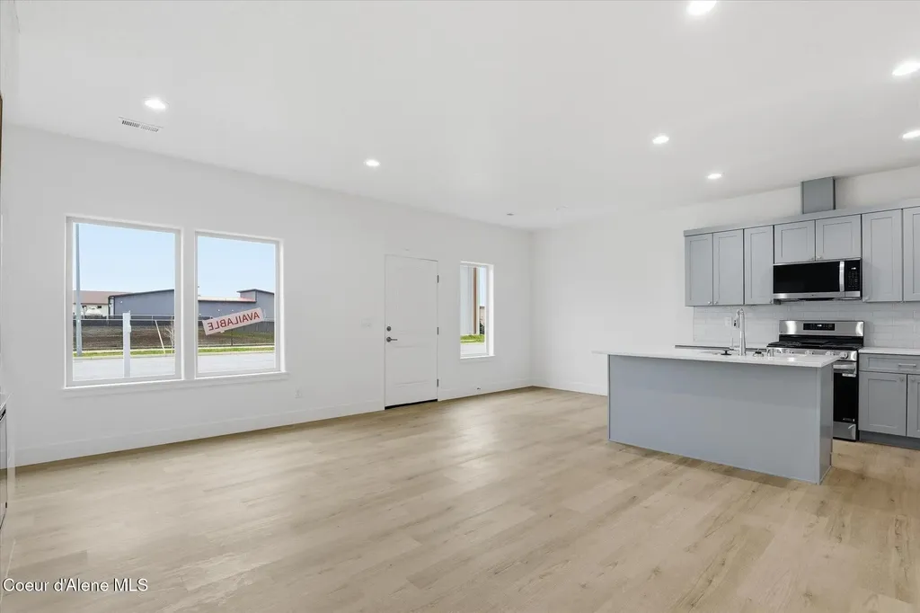685 N Creative Way (lot 9) Post Falls ID 83854