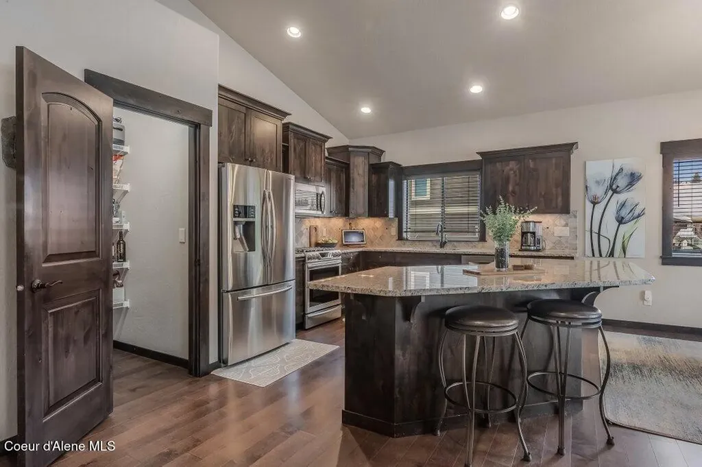 1055 E Maroon Creek Drive Hayden ID 83835