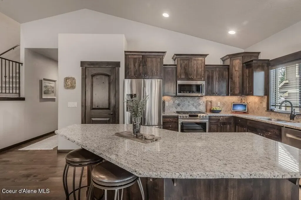 1055 E Maroon Creek Drive Hayden ID 83835