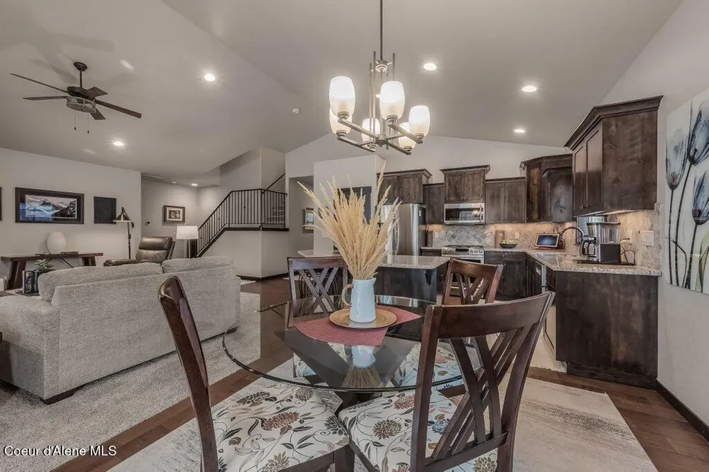 1055 E Maroon Creek Drive Hayden ID 83835