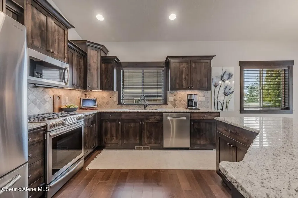 1055 E Maroon Creek Drive Hayden ID 83835