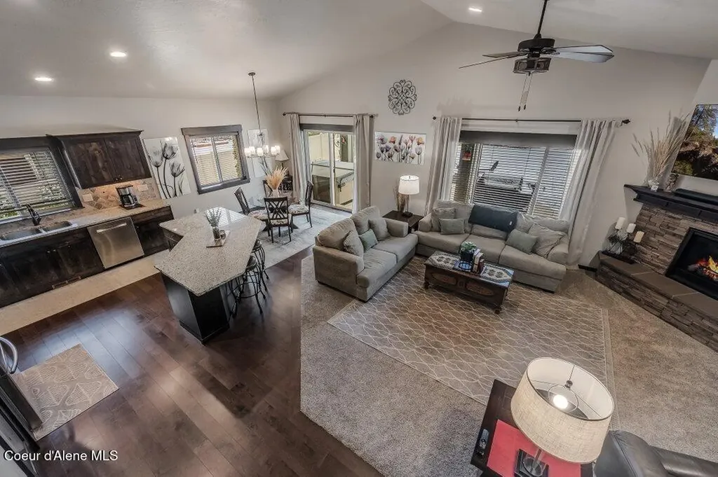 1055 E Maroon Creek Drive Hayden ID 83835