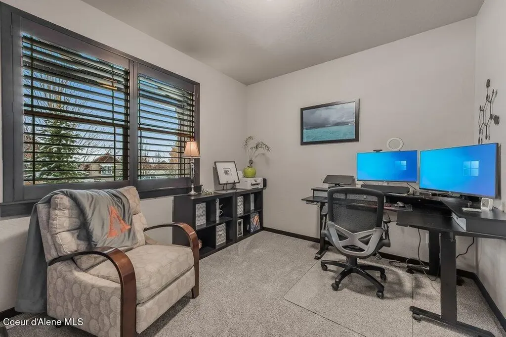 1055 E Maroon Creek Drive Hayden ID 83835