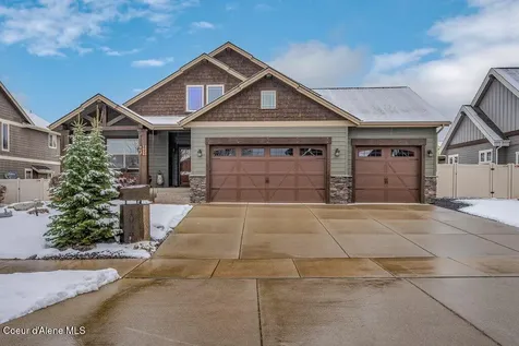 1055 E Maroon Creek Drive Hayden ID 83835