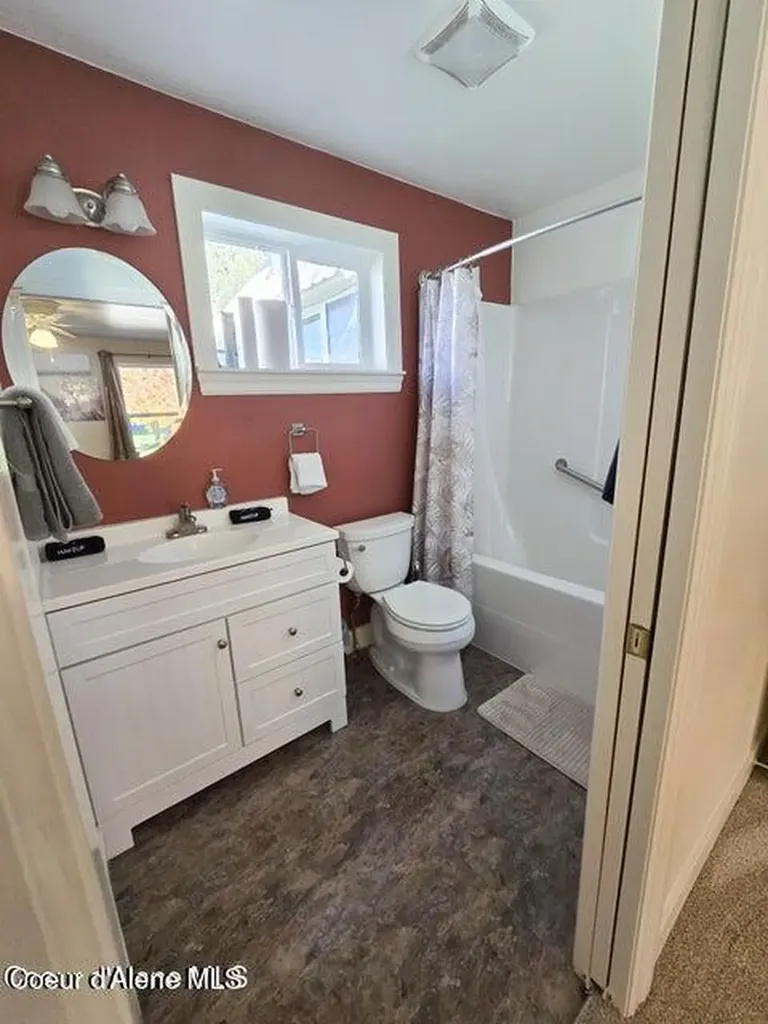 409 Pine Street Wallace ID 83873