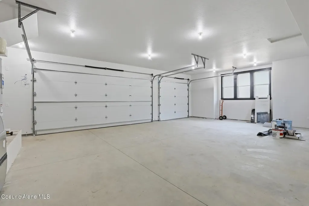 10245 E Bunco Road Athol ID 83801