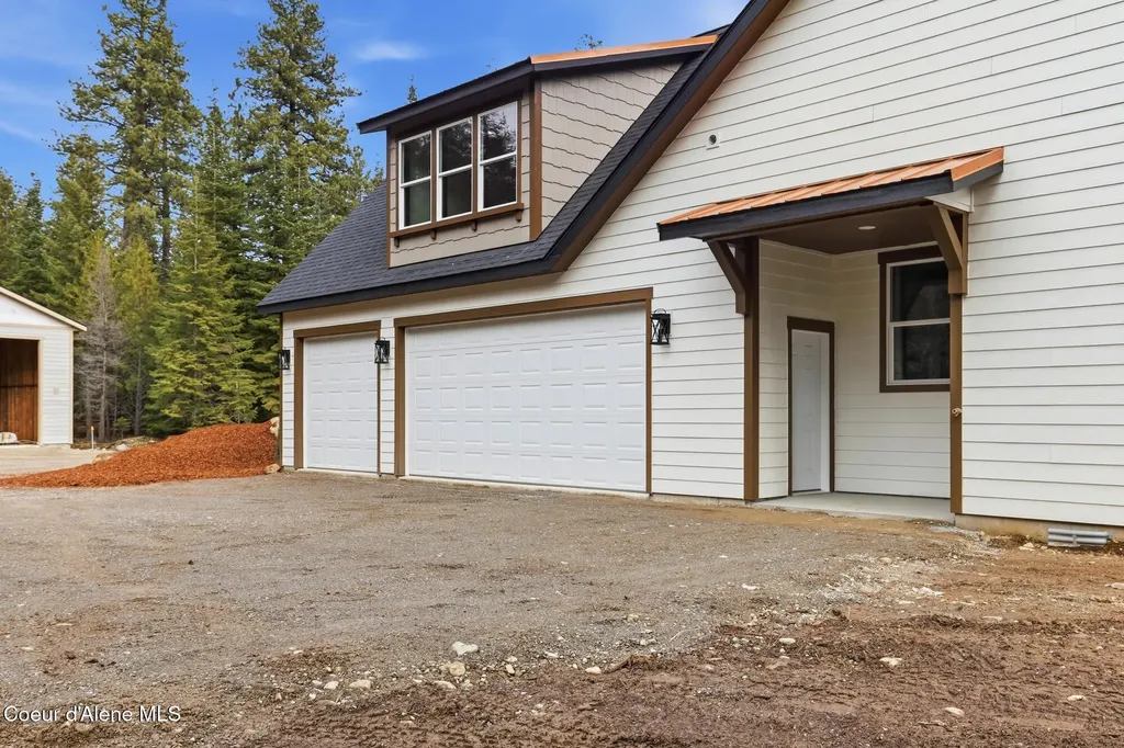 10245 E Bunco Road Athol ID 83801