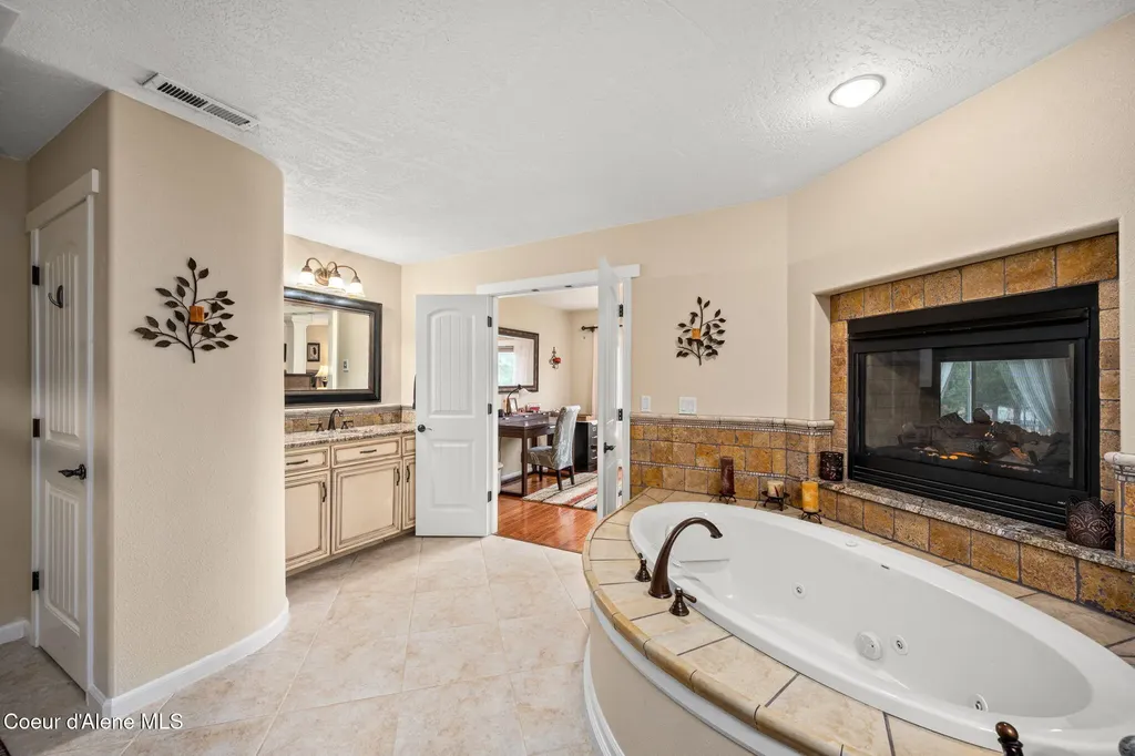 2019 E Brunner Road Athol ID 83801