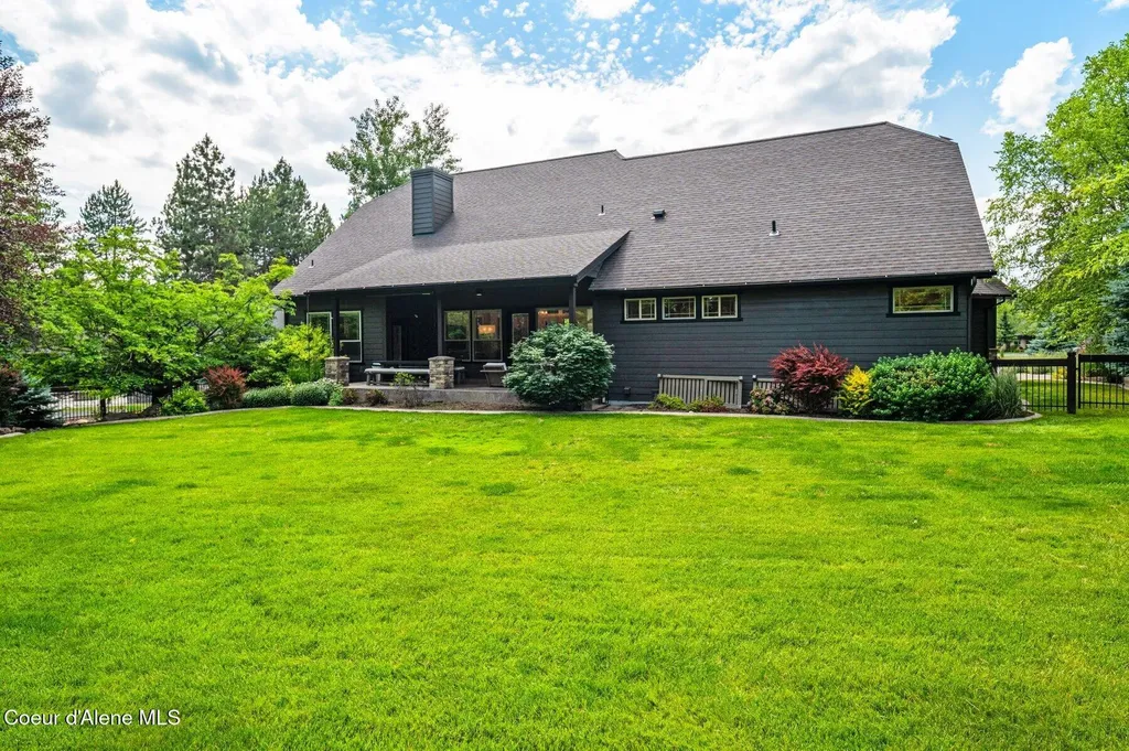 12752 N Pebble Creek Drive Hayden ID 83835
